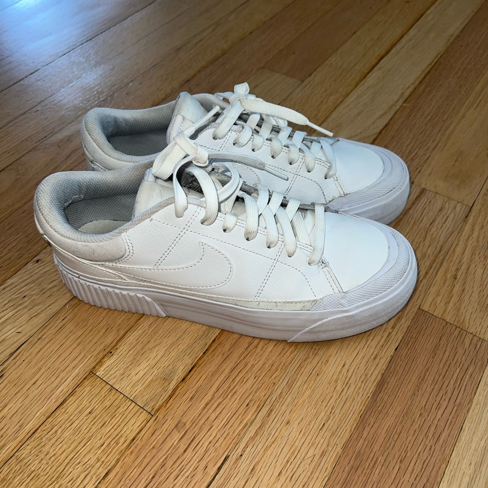 Nike Legacy lift